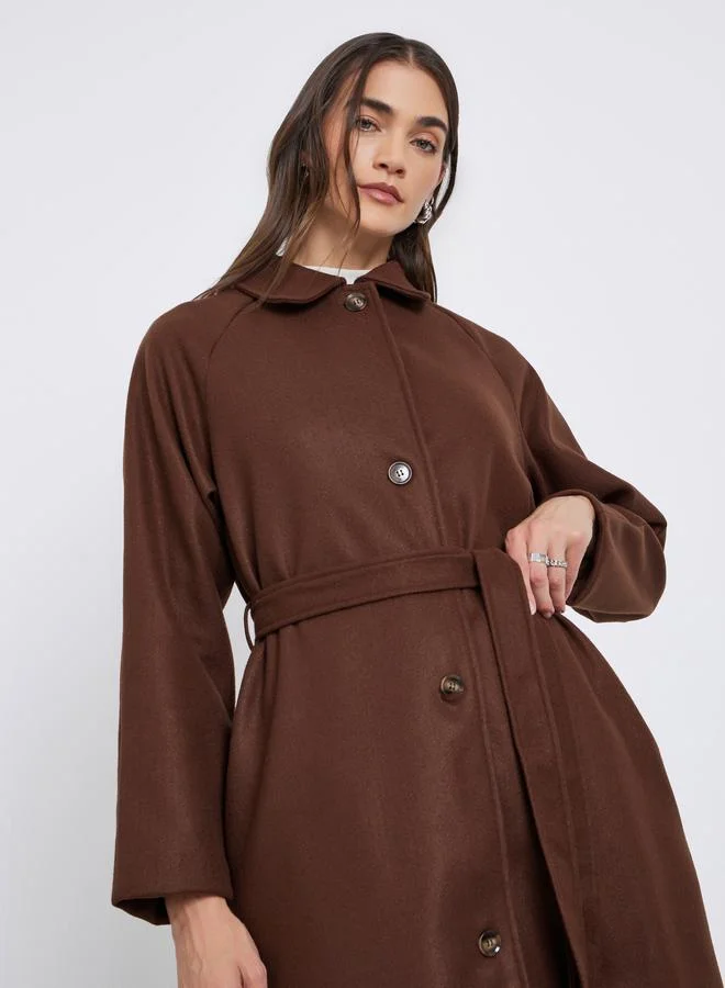 ستايلي معطف ميدي بتفاصيل أزرار