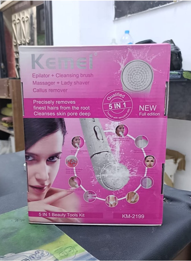 Kemei - Professional Women's Grooming Kit KM-2199 5 in 1 Full Body Hair Removal Device for Women by Kemei, 90 Minutes Running Time and 600mAh Lithium Battery with Waterproof - Image 1