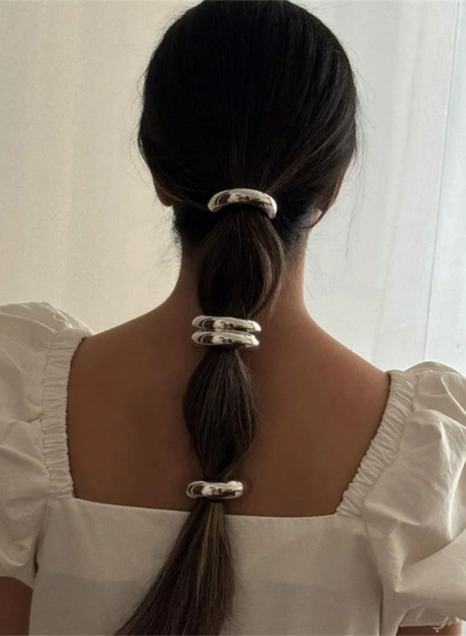 تايك تو ربطة شعر فضية