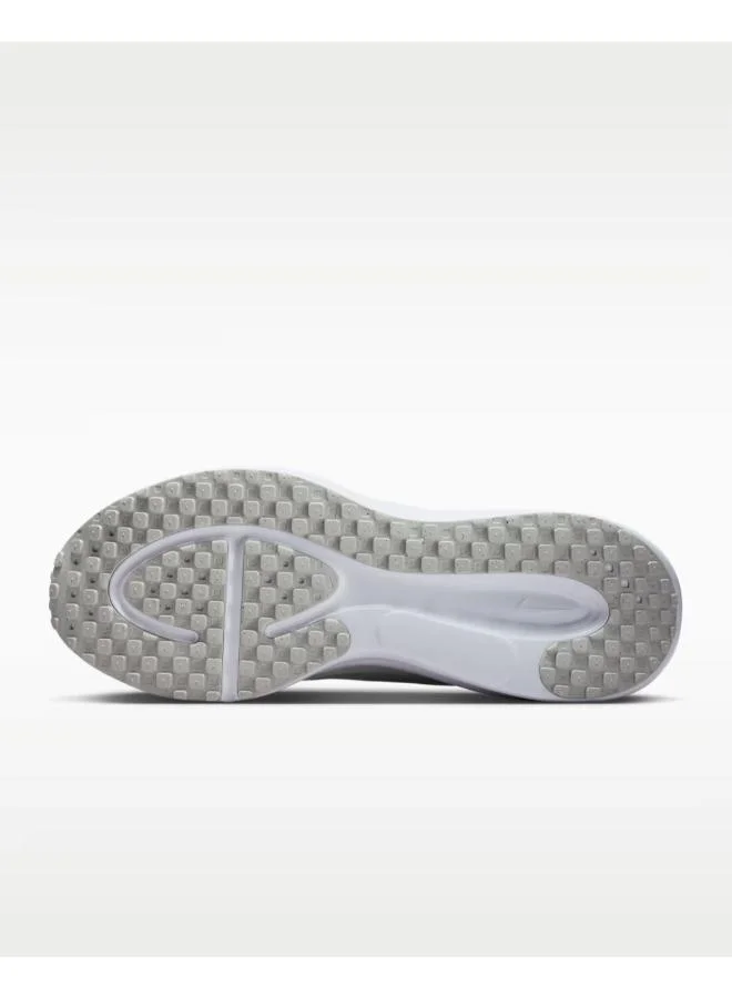 Nike  Revolution 8 for Men | Best Price UAE