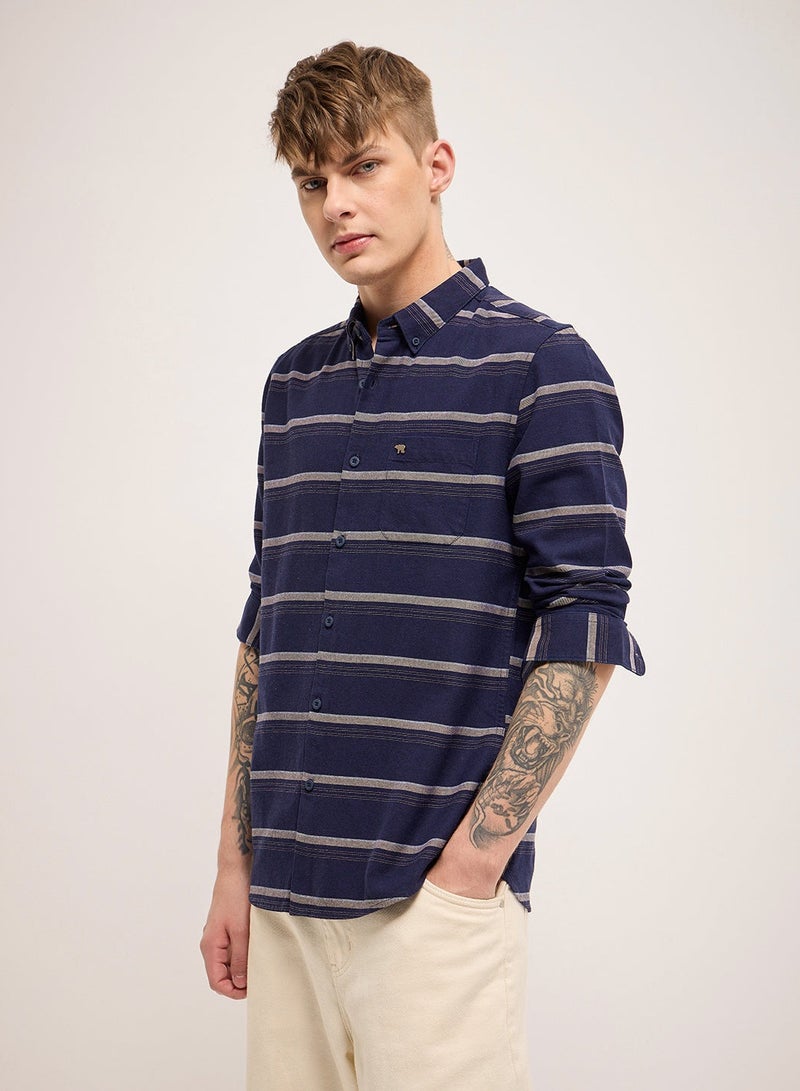 ذا بير هاوس قميص قطني رجالي بقصة ضيقة وأكمام طويلة من داف - Image 5