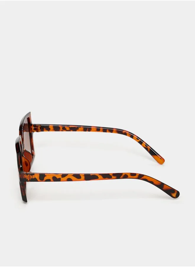 Styli Tortoise Frame Square Sunglasses