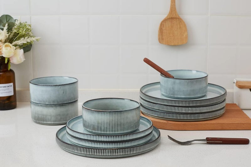 famiware Star Plates and Bowls Sets Modern Stoneware Dinnerware Sets for 6 18Piece Kitchen Dish Set Chip and Scratch Resistant Microwave and Dishwasher Safe Tableware Smoky Blue - Image 2