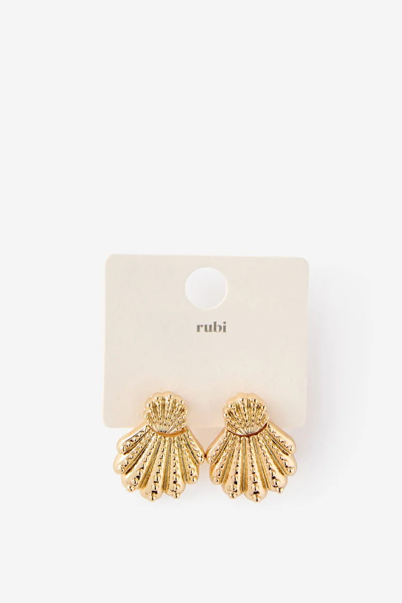 Rubi Mid Charm Earring