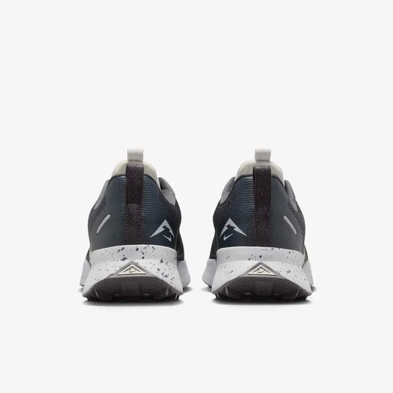 Nike Grey Men's Juniper Trail 3 Running Shoes for Men | Best Price UAE