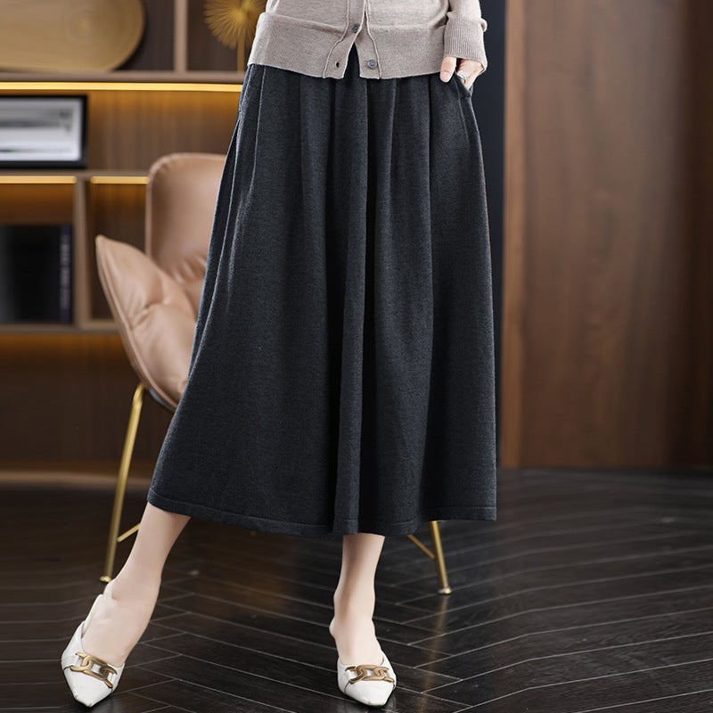 Womens fake two-piece cardigan 2023 autumn and winter V-neck stitching waist slimming loose all-match long-sleeved knitted top Gray skirt 