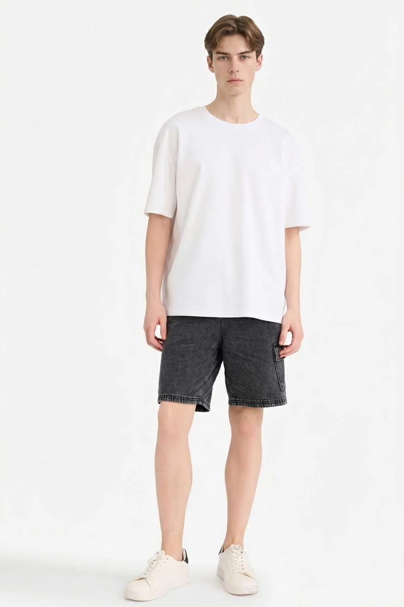 ديفاكتو Loose Fit Denim Bermuda Shorts