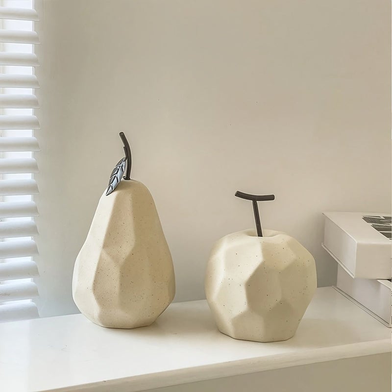Modern Iron Leaf Pear Shaped Resin Fruit Figurine Decorative Statue For Living Room Indoor Outdoor Shelf Decor - Image 3