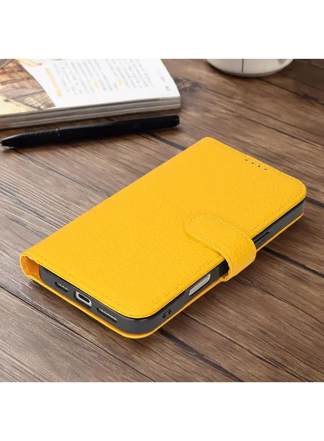 حافظة جلدية صفراء لهاتف iPhone 15 Plus مع حجب RFID و4 فتحات لبطاقات ومشبك مغناطيسي - Image 1