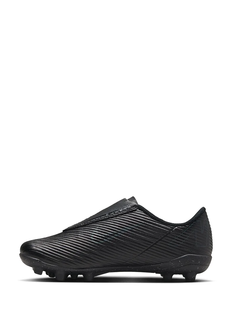 نايكي Kids Vapor 16 Club Fg Football Boots