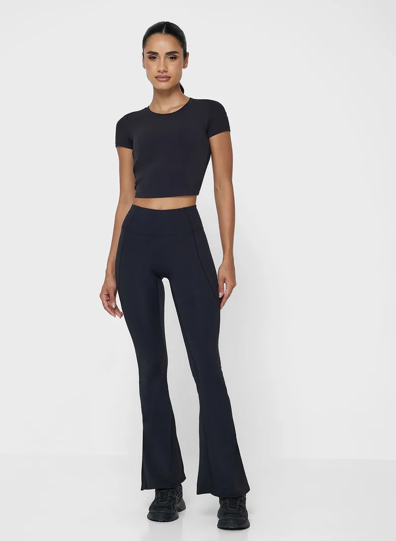 فورورد High Rise Seamless Flared Leggings