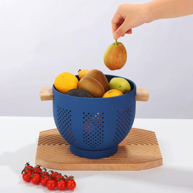 BeFare Metal Colander with Wood Handle, 5.5 Quart Powder Coated Steel Large Kitchen Strainer Stable Base,(Deep Blue, 11.26inch) - Image 5