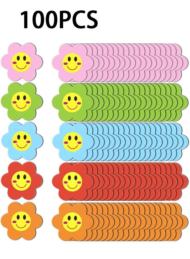 100 قطعة من مغناطيسات على شكل زهرة لمبرد الثلاجة ومغناطيسات للوحة البيضاء، مغناطيسات صغيرة ملونة لإمدادات المعلمين للمنزل والفصل الدراسي والمكتب والثلاجة والمدرسة (5 ألوان، 3 سم) - Image 1