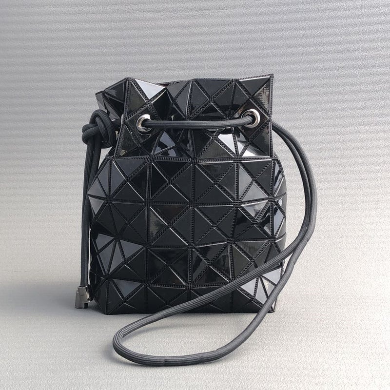Original Japanese Lingge Women'S Bag Bucket Bag Small Size Beveled Drawstring Frosted Shoulder Hand Crossbody Bag Bright Colorblock Bag - Image 1