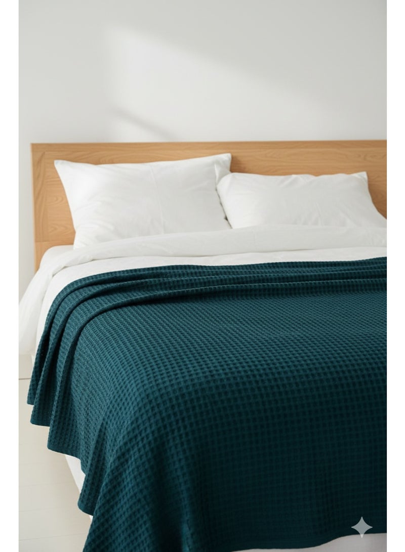 Nile Weave Elegant Egyptian Cotton Waffle Throw Blanket – ultra-soft, lightweight, and beautifully crafted. Enjoy luxurious comfort, breathable warmth, and timeless sophistication in any room. - Image 3