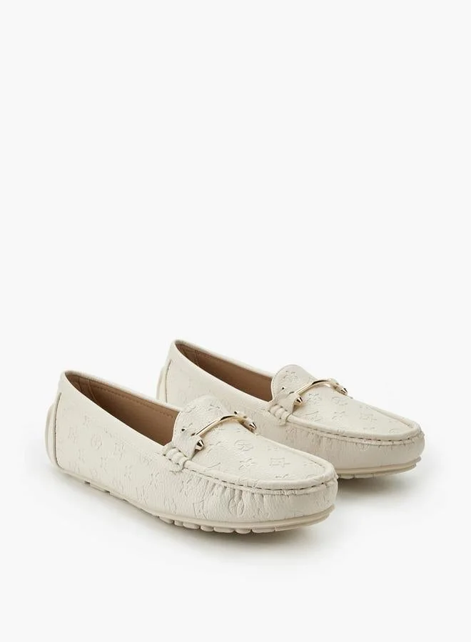 لو كونفورت Women Monogram Embossed Loafers