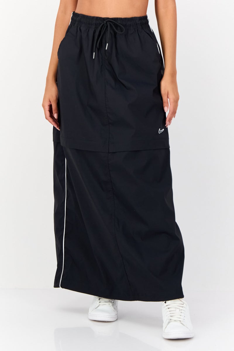 Nike Women Loose Fit Outdoor Skirt, Black - Image 1