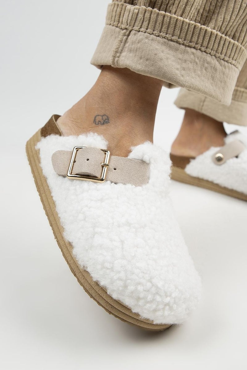 Manijero Juno Women's Textile Fur Leather Belted Buckle White-Sand Slippers  - Image 4