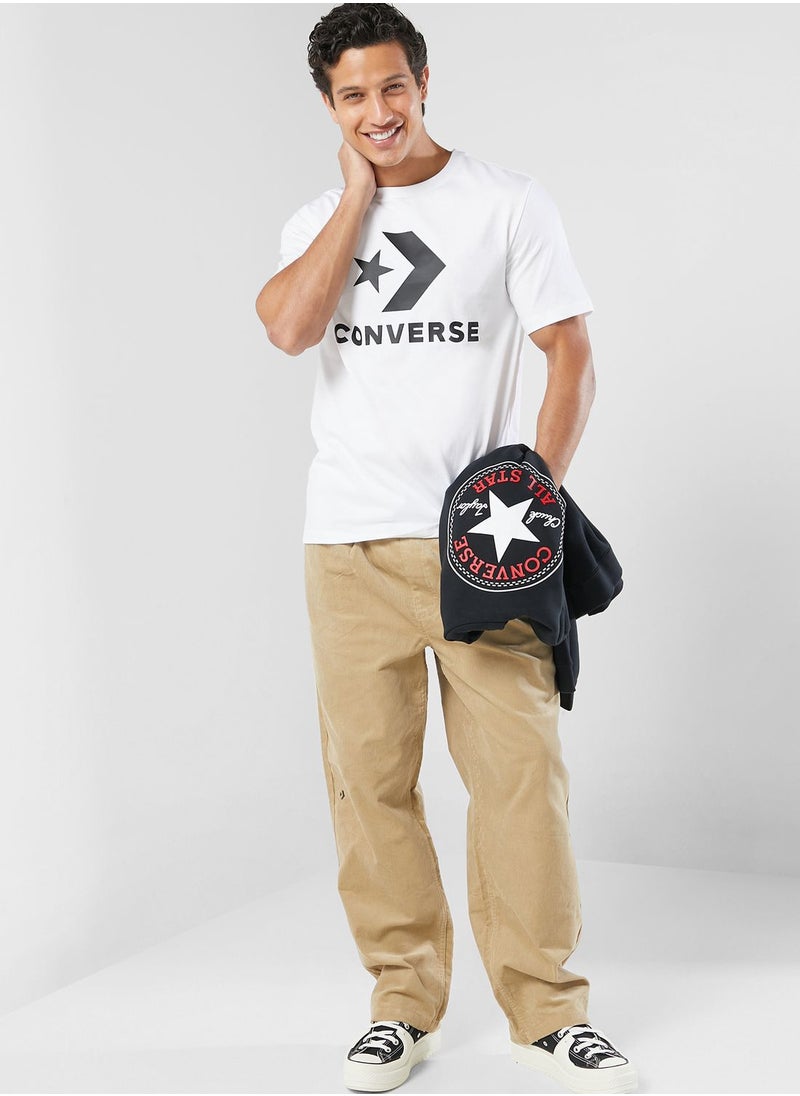 CONVERSE - Standard Fit Center Front Large Logo Star T-Shirt - Image 1