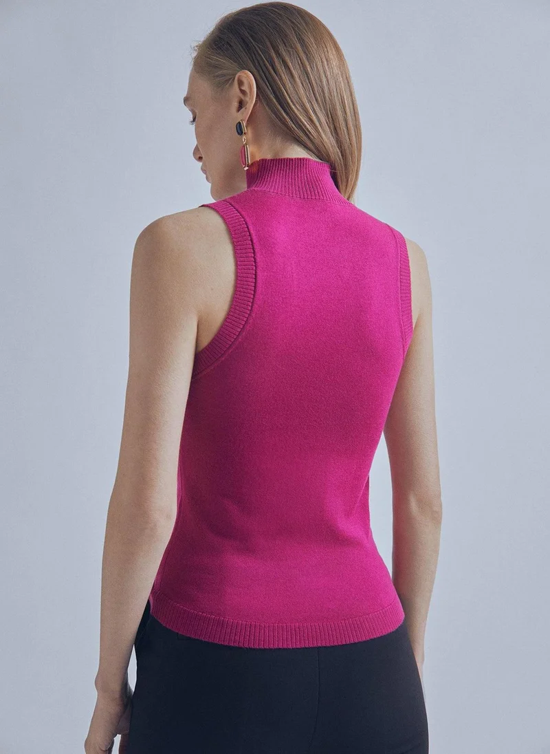 Lola Casademunt Perkins collar top