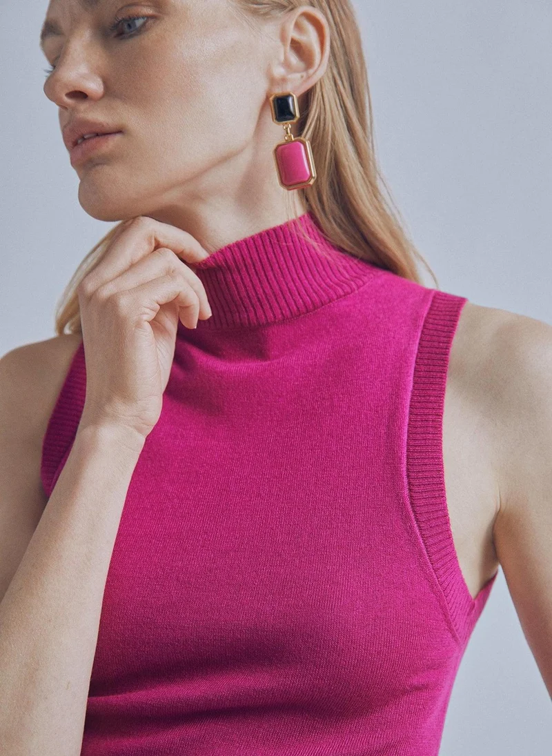 Lola Casademunt Perkins collar top