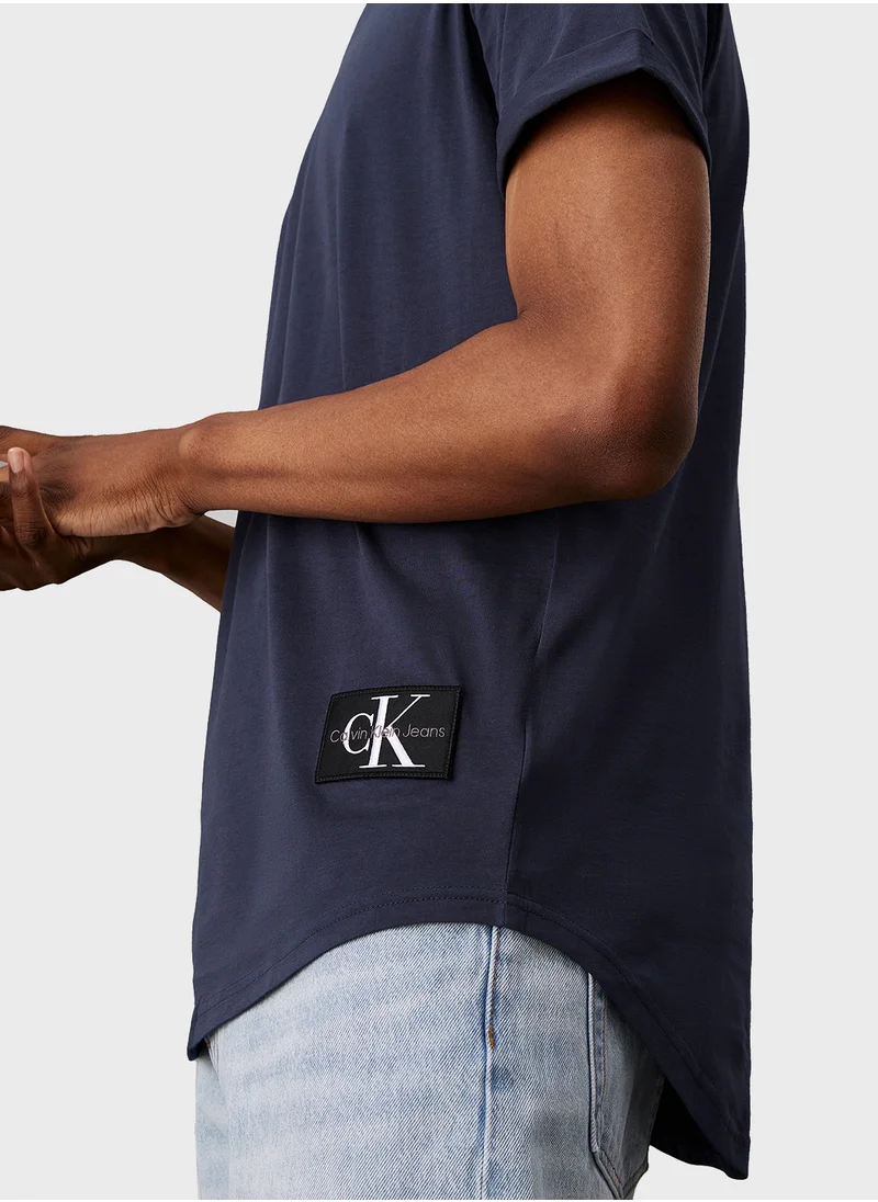 كالفن كلاين جينز Logo Print Crew Neck T-Shirt