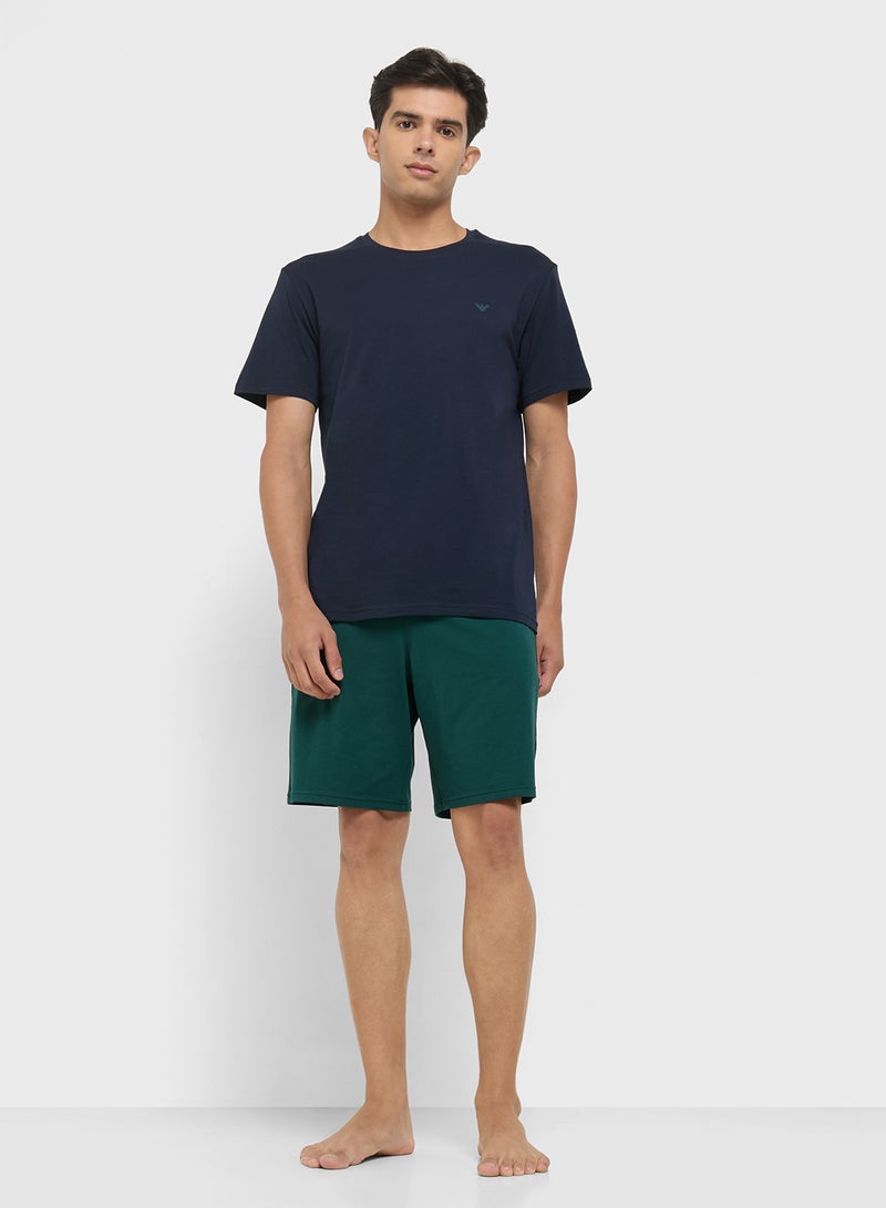 امبوريو ارماني طقم تي شيرت وشورت بشعار - Image 1