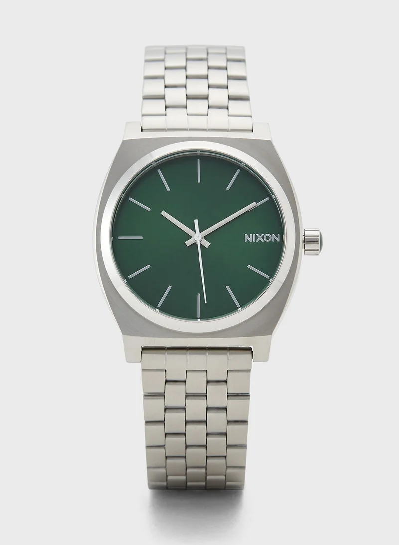 NIXON Classic Steel Strap Analog Watch