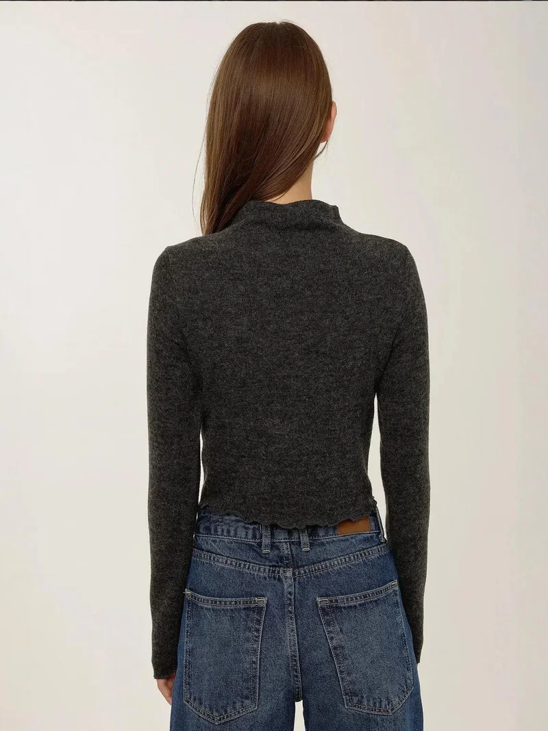 HICCUP Textured Half Turtleneck Blouse