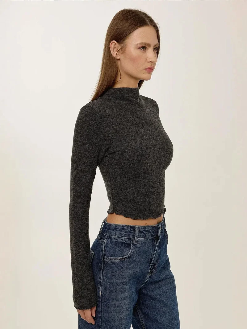 HICCUP Textured Half Turtleneck Blouse