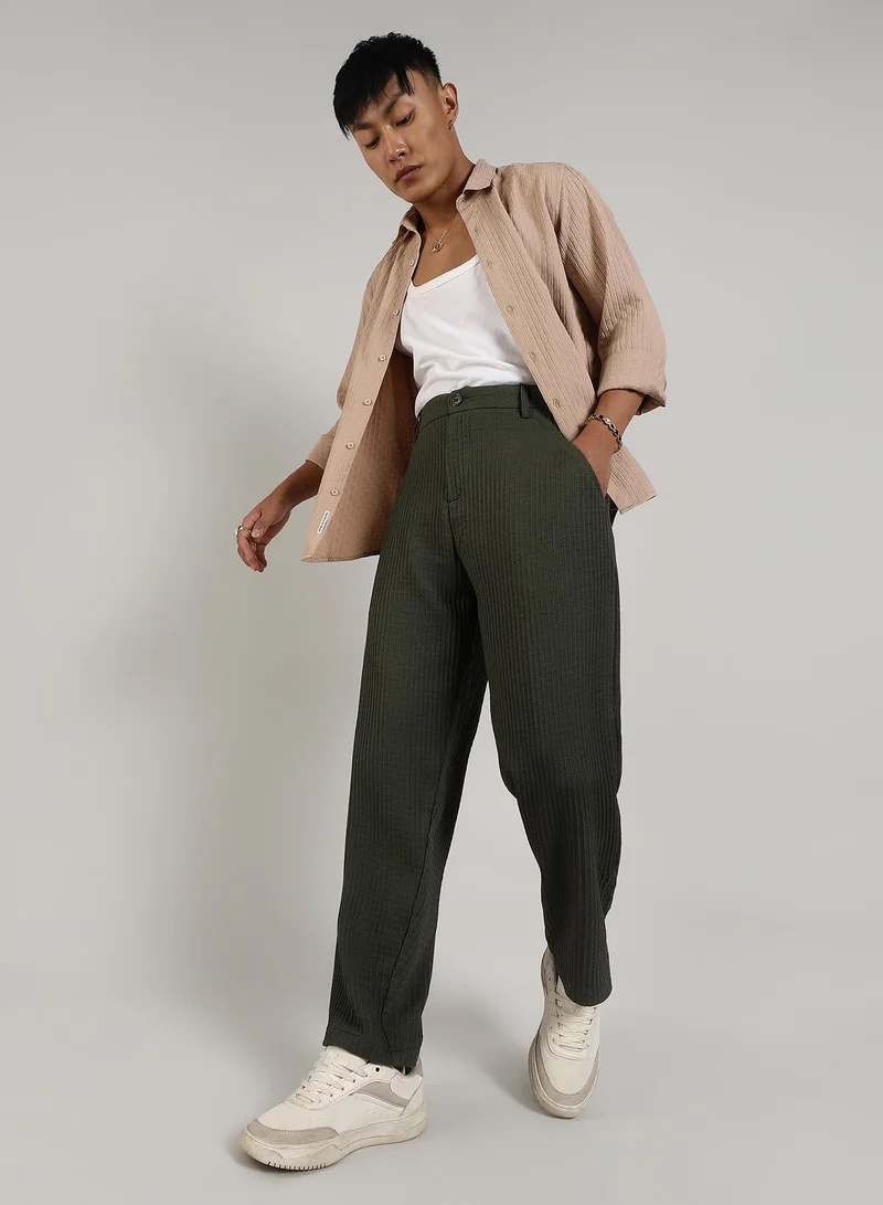 Campus Sutra Men's Army Green Textured Graph Check Trousers