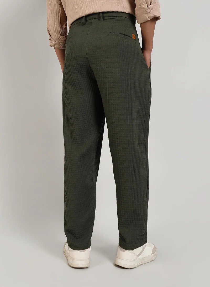 Campus Sutra Men's Army Green Textured Graph Check Trousers