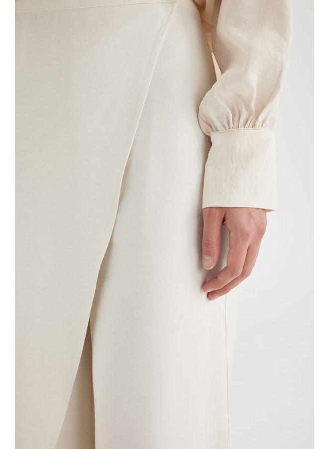 DeFacto Woman Wrap Woven Trousers  - Image 4