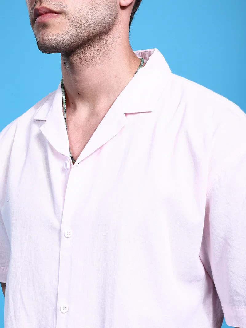 شركة المرآب الهندية Men Relaxed Fit Solid Half Sleeves Cuban Collar Resort Wear Shirt
