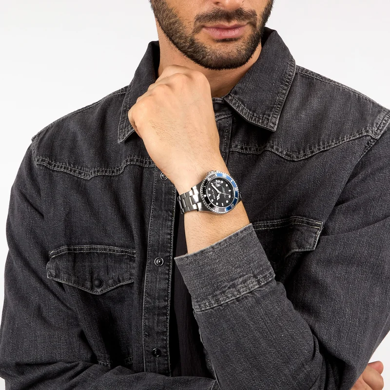 Sector  R3253161060 analogue watch for Men | Best Price UAE