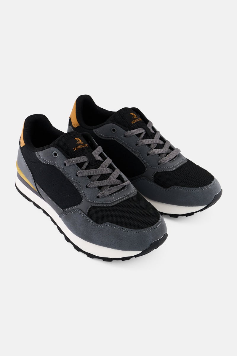 Nordland أحذية خارجية للرجال بشعار العلامة التجارية، رمادي - Image 1
