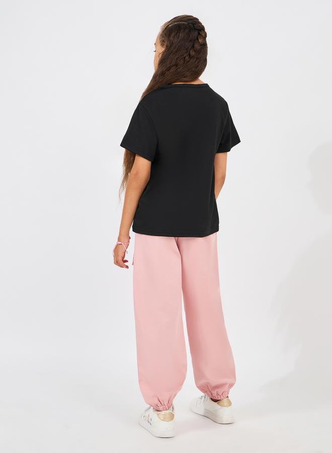 Styli New York Print T-Shirt & Cargo Pants Set - Image 4
