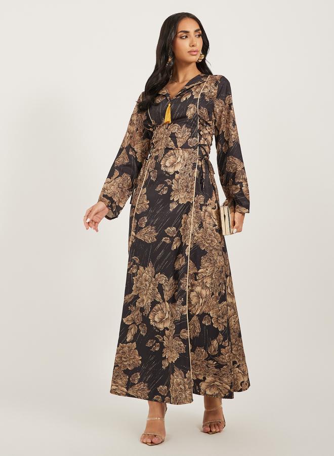 Styli Styli Floral Jacquard Flat Collared Jalabiya with Tassel Detail  - Image 1
