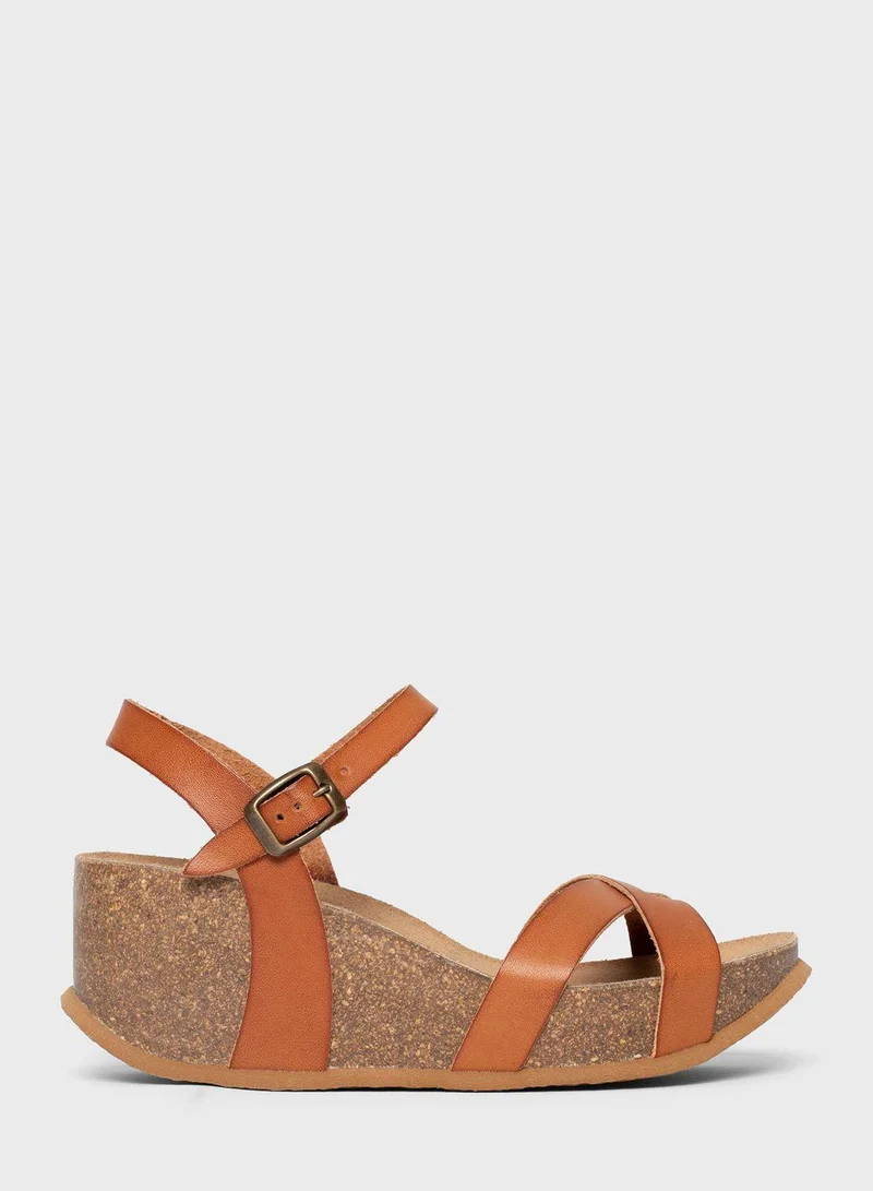 Venus Mid Heel Wedges