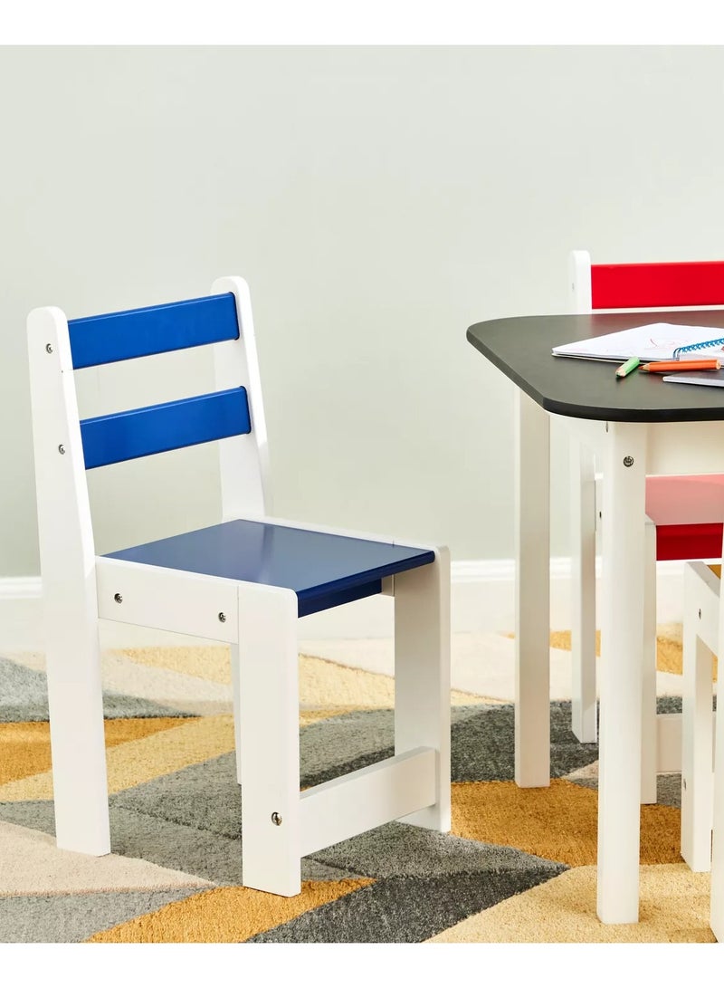 هوم سنتر كرسي أطفال بلاستيكي خفيف الوزن باللون الأزرق - Image 1