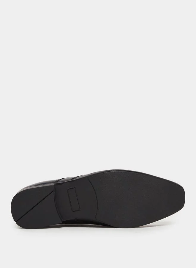 Styli  Black Classic Brogue Lace-Up Shoes for Men | Best Price UAE