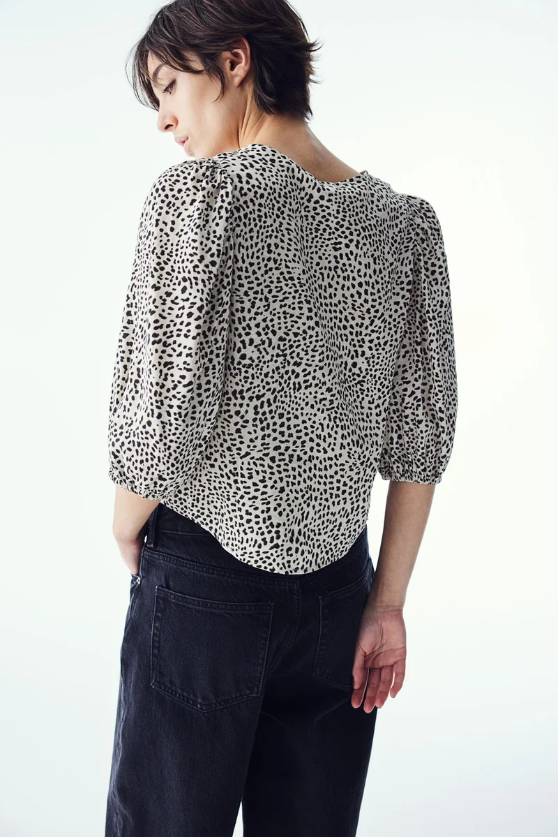 اتش اند ام Linen-blend blouse