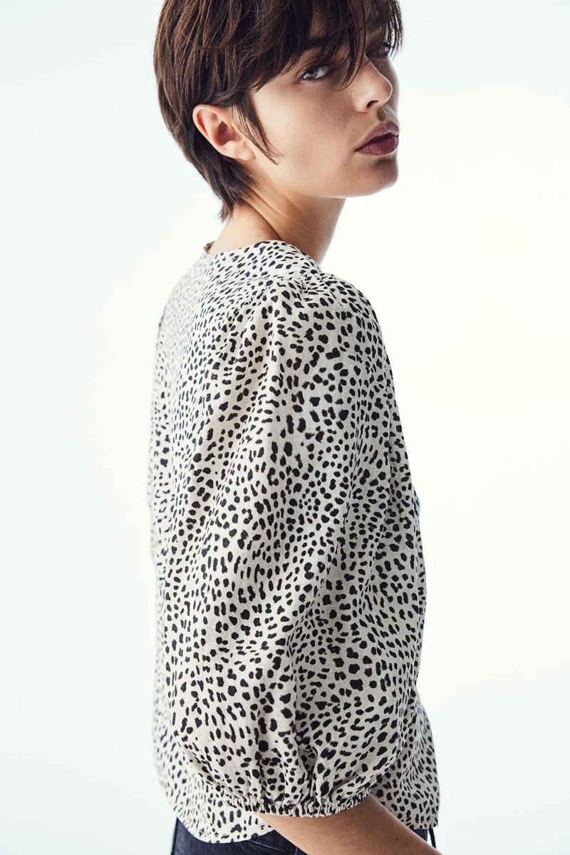 H&M Linen-blend blouse