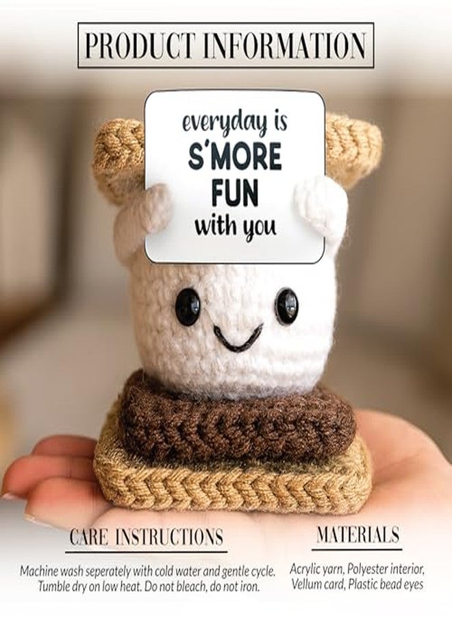 شركة بافيليون جيفت شركة بافيليون للهدايا - حلوى سمور - مجسم صغير من الكروشيه على شكل حلوى المارشميلو، مصدر إلهام وتشجيع لتزيين المنزل أو المكتب - Image 3