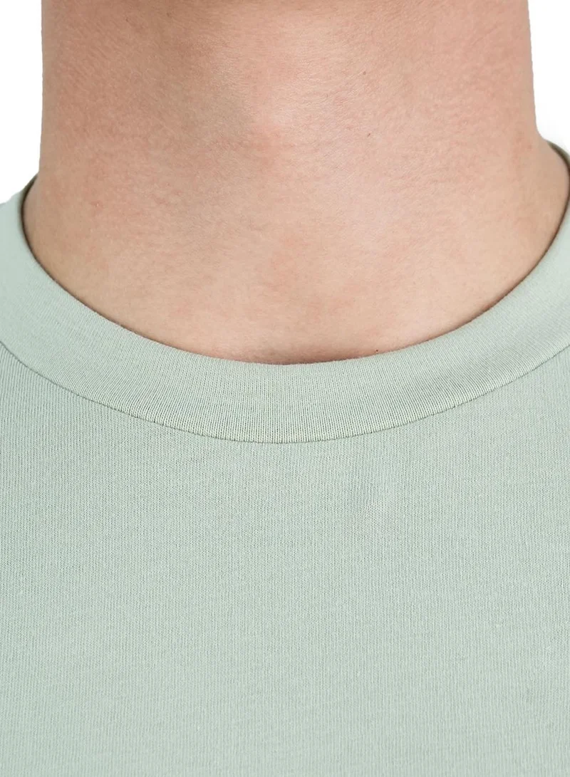 GIORDANO  Men's Slim Fit Cotton Signature Print Tee for Men | Best Price UAE