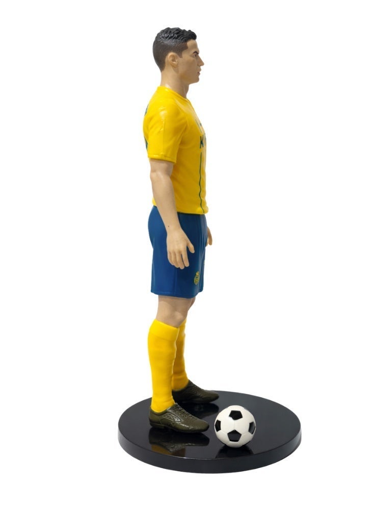 بريميم مجسم لاعب كرة قدم مستوحى من كريستيانو رونالدو، بطول 20 سم - نموذج عالي التفاصيل للاعب كرة قدم قابل للتجميع مع كرة وحامل، قطعة تذكارية رائعة لعشاق كرة القدم - Image 5