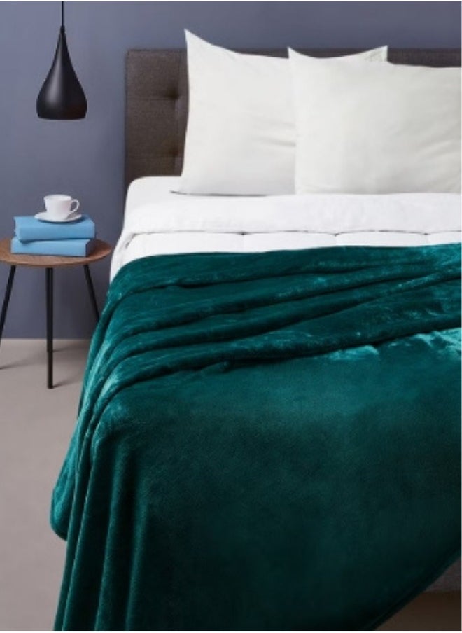 SMART HOME Light, soft and warm winter blanket with a comfortable silky feel, double bed blanket measuring 220X240 cm and weighing 2 kg, super soft double layer blanket made of high quality materials  - Image 5