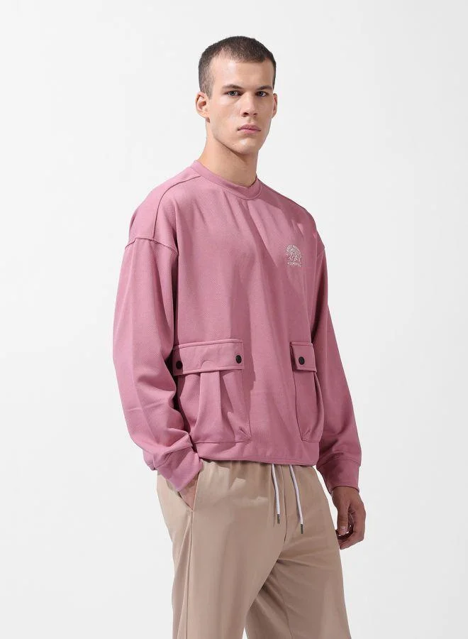 ذا انديان كراج كو Men Relaxed Fit Self Design Crew Neck Full Sleeves Sweatshirt