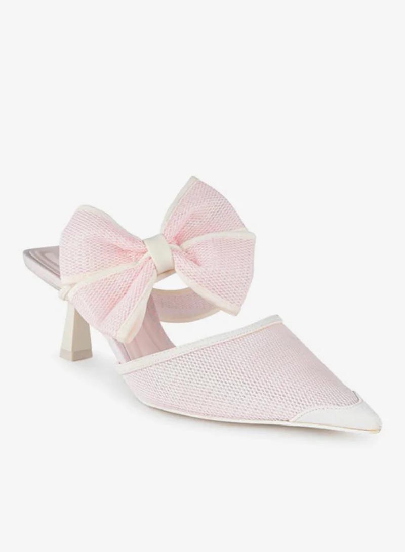 فينتشي صنادل نسائية ذات قدم مدببة بحزام واحد مع كعب متوسط