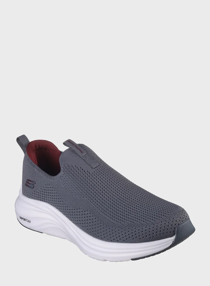 SKECHERS Vapor Foam